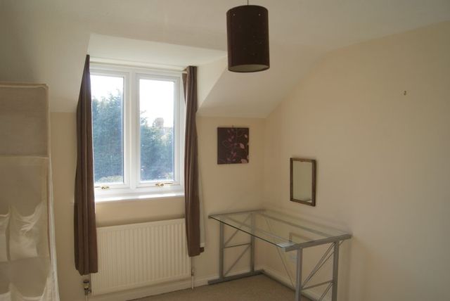  Image of 2 Bedroom Terraced for sale at Sandringham Close  Evesham, WR11 4QW