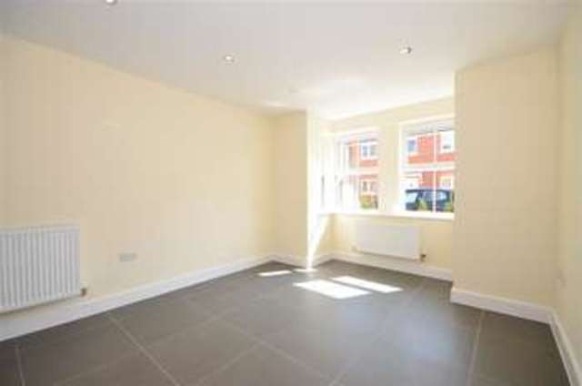  Image of 4 Bedroom Detached for sale at Emsworth Hampshire Emsworth, PO10 7GB