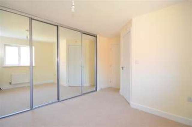  Image of 4 Bedroom Detached for sale at Emsworth Hampshire Emsworth, PO10 7GB