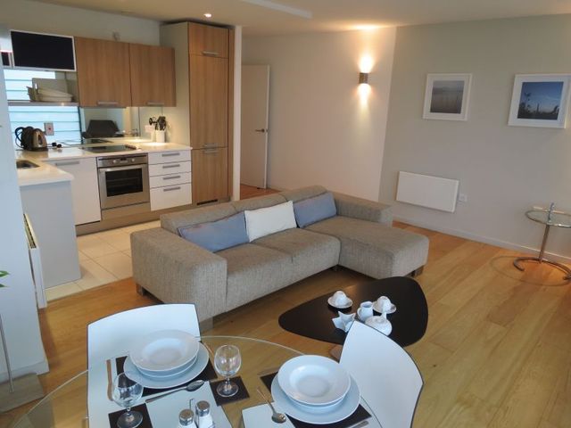  Image of 2 Bedroom Apartment to rent at 49 Goulden Street  Manchester City, M4 5EH