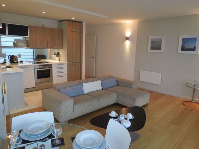  Image of 2 Bedroom Apartment to rent at 49 Goulden Street  Manchester City, M4 5EH