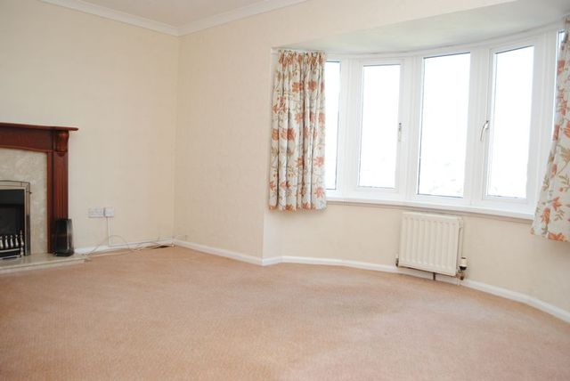  Image of 3 Bedroom Detached for sale at St Annes Road  Saltash, PL12 6EJ
