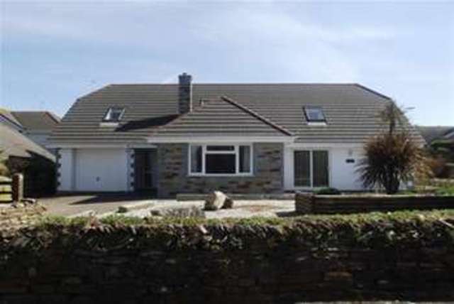 Image of 3 Bedroom Detached to rent at Wadebridge, PL27 7QR