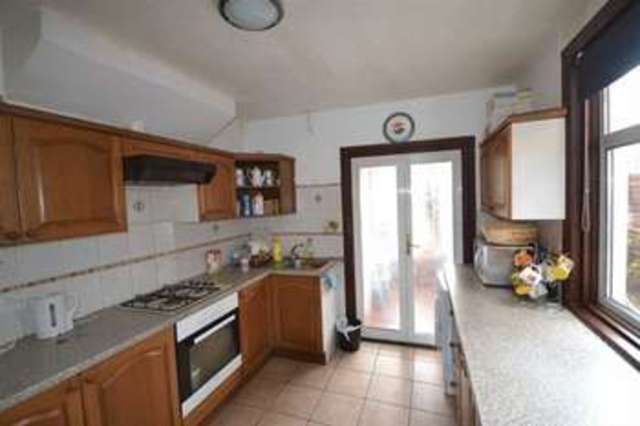  Image of 2 Bedroom Terraced for sale at London, E10 7BB