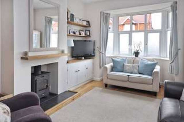  Image of 3 Bedroom Terraced for sale at Swinburne Road  Abingdon, OX14 2HG
