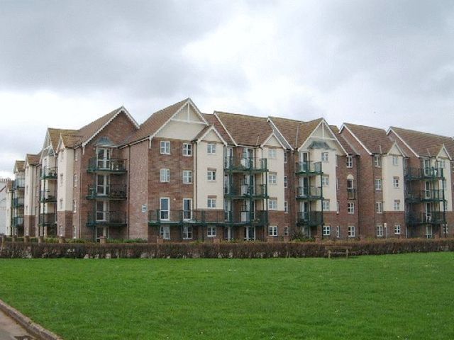  Image of 1 Bedroom Retirement Property for sale at Colin Road  Paignton, TQ3 2NQ