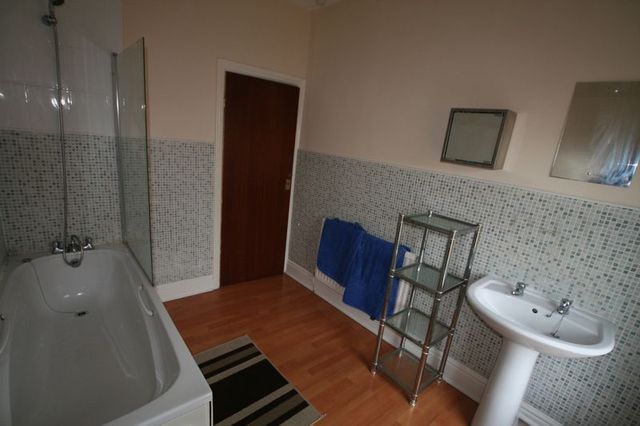  Image of 2 Bedroom Terraced for sale at Crescent Road  Ellesmere Port, CH65 4DZ