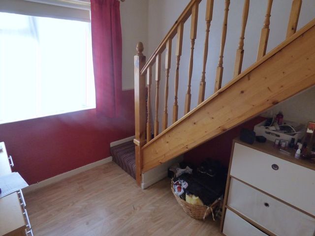  Image of 3 Bedroom Semi-Detached for sale at Warwick Way  Barry, CF62 9AB