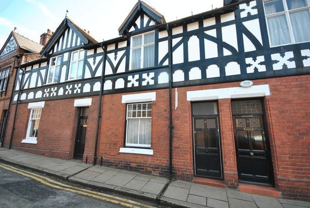  Image of 3 Bedroom Terraced to rent at Water Tower Street  Chester, CH1 2AE