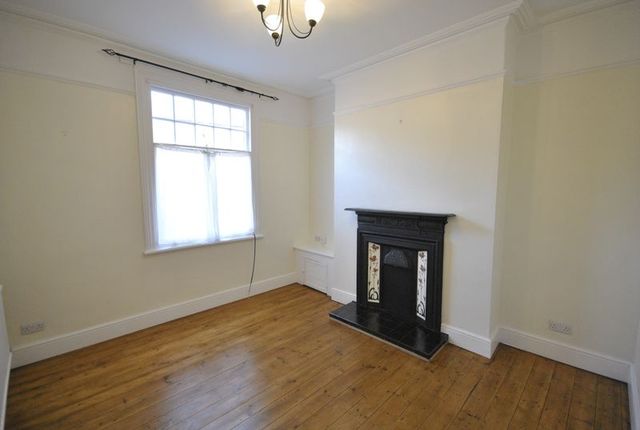  Image of 3 Bedroom Terraced to rent at Water Tower Street  Chester, CH1 2AE