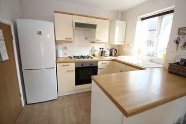  Image of 1 Bedroom End of Terrace for sale at West Molesey Surrey, KT8 2QR