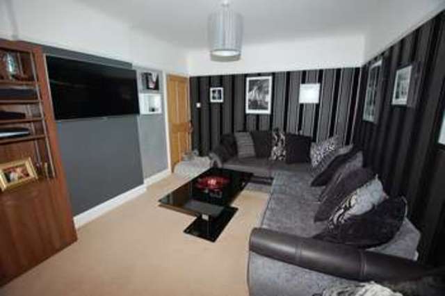  Image of 3 Bedroom Semi-Detached for sale at Chester Upton, CH2 3QL