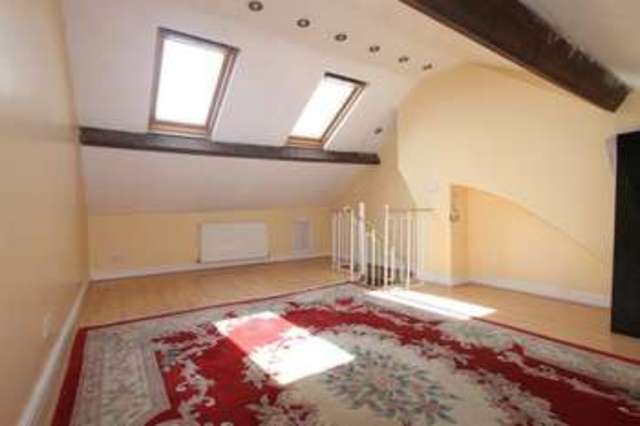  Image of 3 Bedroom End of Terrace for sale at Darton Barnsley Darton, S75 5AL