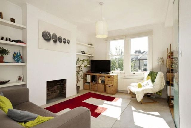  Image of 2 Bedroom Flat to rent at Highbury London London, N5 2QR