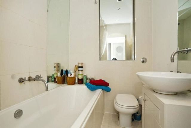  Image of 2 Bedroom Flat to rent at Highbury London London, N5 2QR