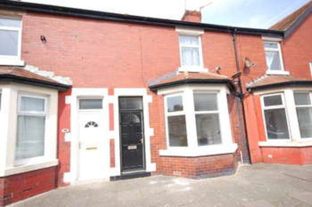  Image of 2 Bedroom Terraced to rent at Fleetwood Lancashire, FY7 6TR