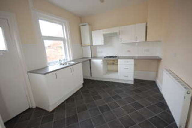  Image of 2 Bedroom Terraced to rent at Fleetwood Lancashire, FY7 6TR