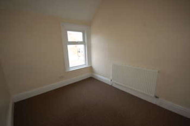  Image of 2 Bedroom Terraced to rent at Fleetwood Lancashire, FY7 6TR