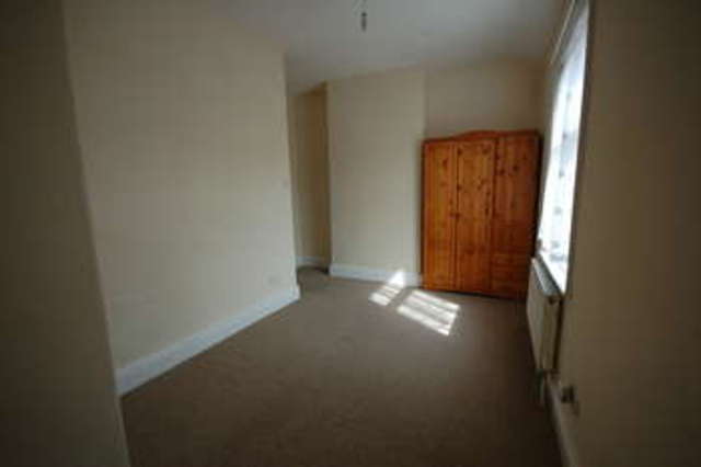  Image of 2 Bedroom Terraced to rent at Fleetwood Lancashire, FY7 6TR