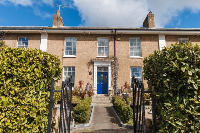  Image of 4 Bedroom Terraced for sale at Blagdon Terrace  Crediton, EX17 1EQ