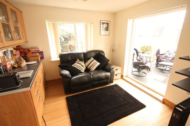  Image of 2 Bedroom Semi-Detached for sale at Chisholm Road Trimdon Trimdon Station, TS29 6JJ