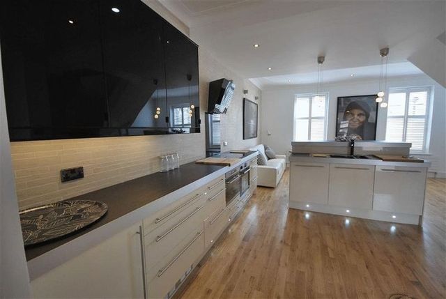  Image of 1 Bedroom Flat to rent at Clayton Park Square Array Jesmond, NE2 4DP