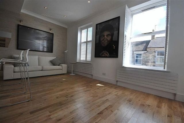  Image of 1 Bedroom Flat to rent at Clayton Park Square Array Jesmond, NE2 4DP