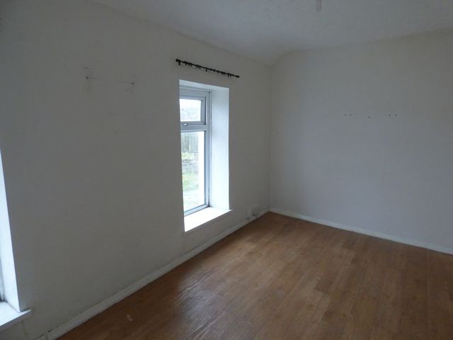  Image of 2 Bedroom Terraced for sale at Dinas Street Plasmarl Swansea, SA6 8LG