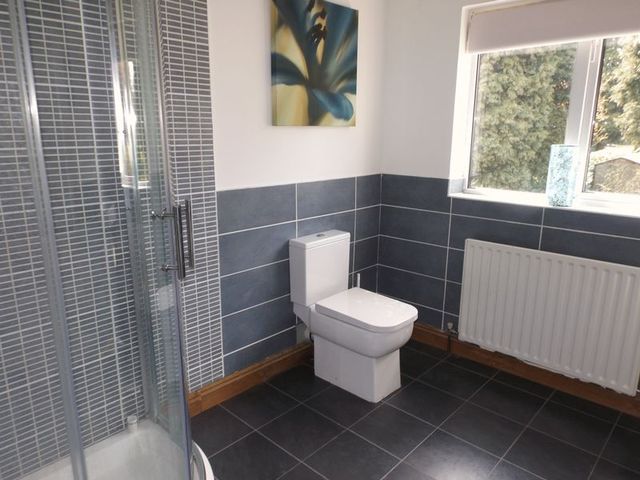  Image of 4 Bedroom Detached to rent at Eachelhurst Road  Sutton Coldfield, B76 1EP