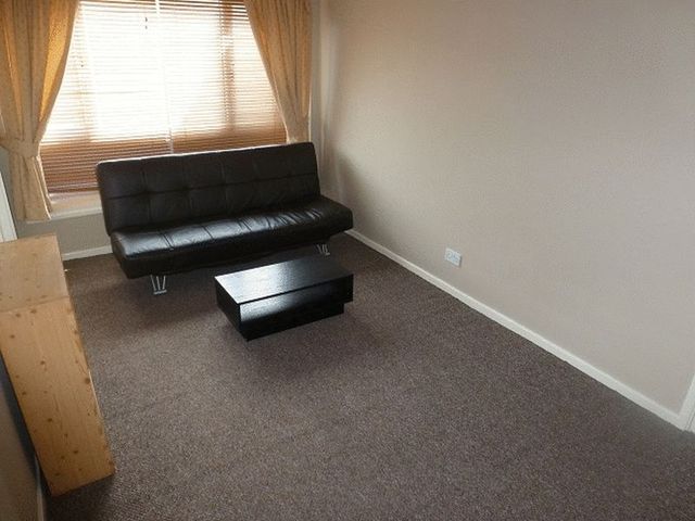  Image of 1 Bedroom Apartment to rent at Ebchester Court Kingston Park Kenton, NE3 2QX