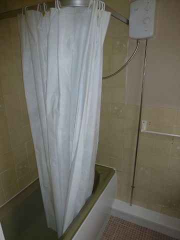  Image of 1 Bedroom Apartment to rent at Ebchester Court Kingston Park Kenton, NE3 2QX