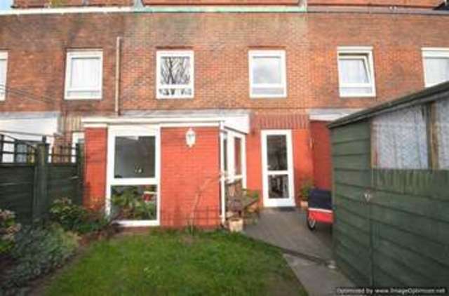  Image of 2 Bedroom Flat to rent at Hackney, E8 3HA