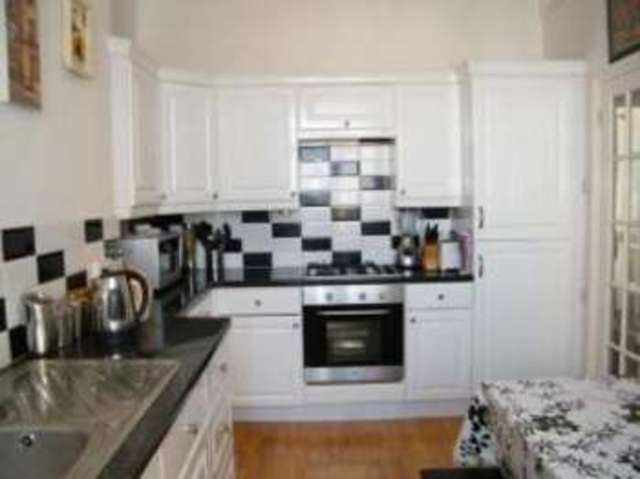  Image of 1 Bedroom Flat for sale at Exmouth Devon Exmouth, EX8 1BB