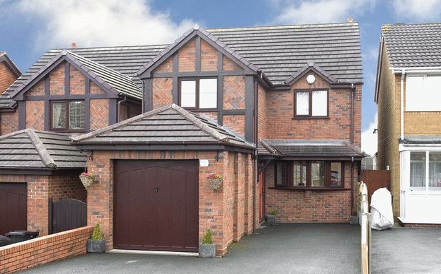  Image of 4 Bedroom Detached for sale at Foundry Road Wall Heath Kingswinford, DY6 9BG