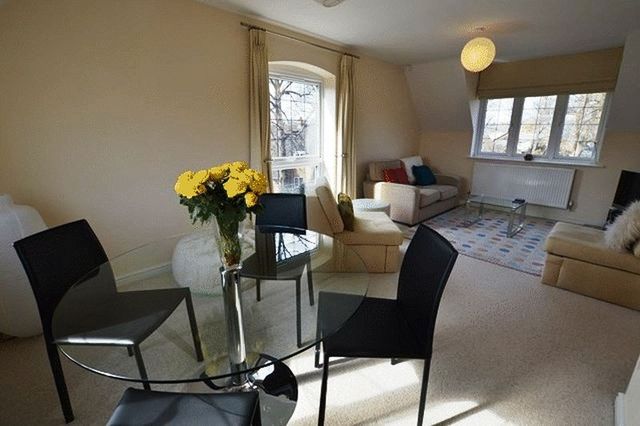  Image of 2 Bedroom Flat for sale at Fowke Street  Rothley, LE7 7PJ