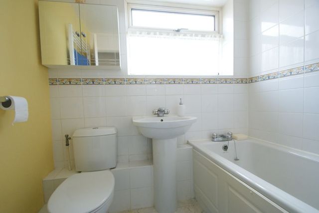  Image of 4 Bedroom Detached for sale at Goss Lane Nailsea Bristol, BS48 2BD