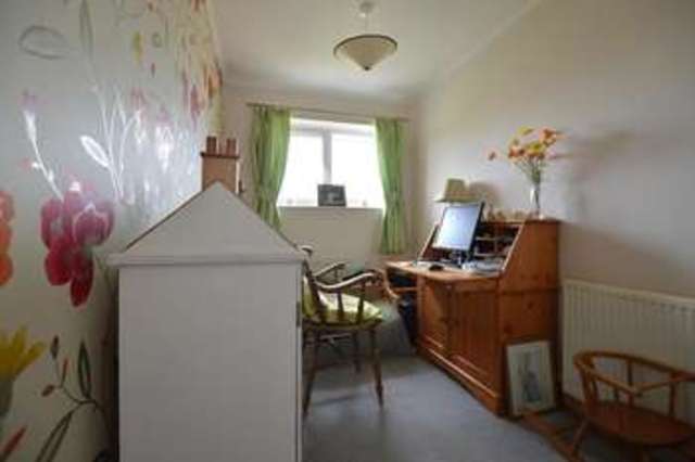  Image of 3 Bedroom Semi-Detached for sale at Arborfield  Reading, RG2 9QH