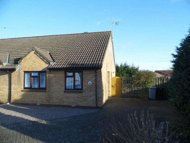  Image of 2 Bedroom Detached to rent at Heathcote Road  Bourne, PE10 9JT