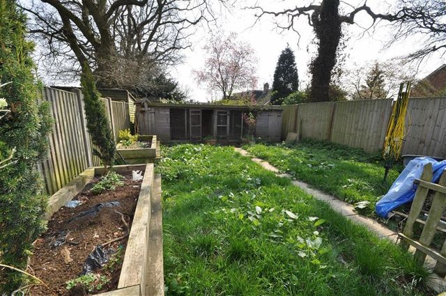  Image of 4 Bedroom Property for sale at Jacomb Close Worcester Worcester, WR2 6SQ