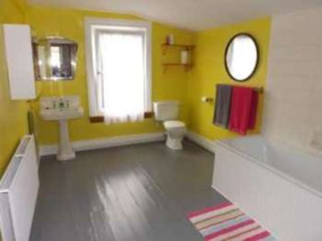  Image of 2 Bedroom Terraced for sale at London  Blackhorse Road, E17 8BN