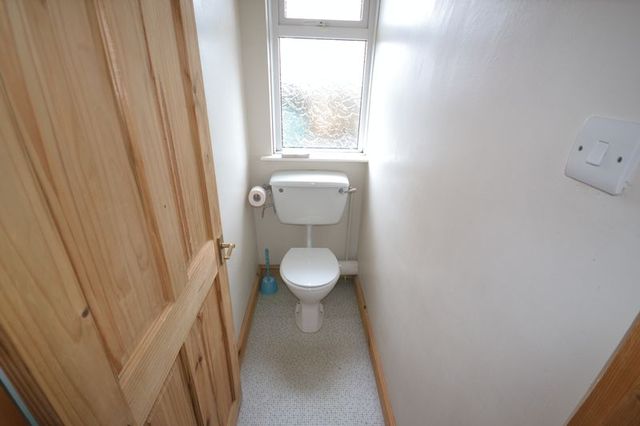  Image of 4 Bedroom Semi-Detached to rent at Maescader  Pencader, SA39 9HQ