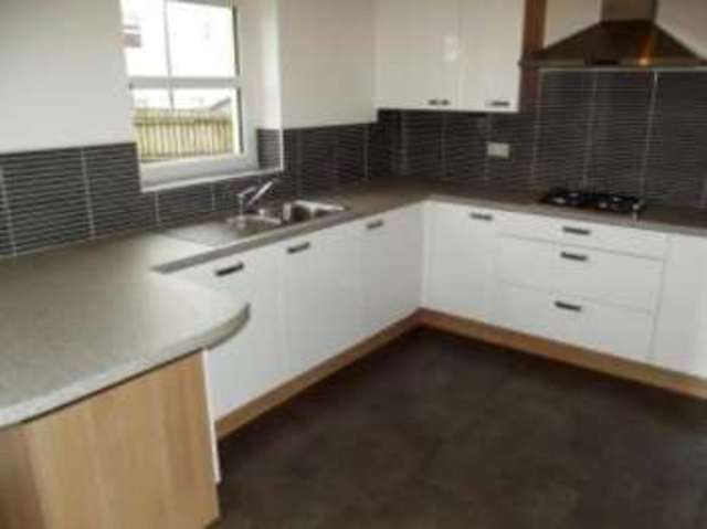  Image of 3 Bedroom Detached for sale at Mauchline East Ayrshire Mauchline, KA5 5AS
