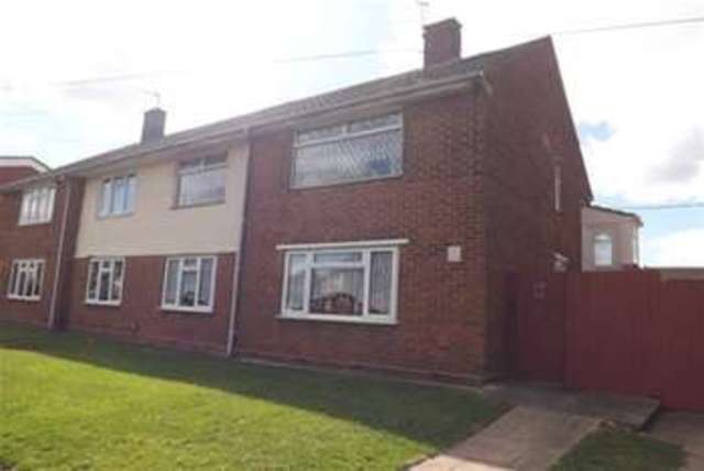  Image of 2 Bedroom Maisonette to rent at Wolverhampton, WV4 6BZ