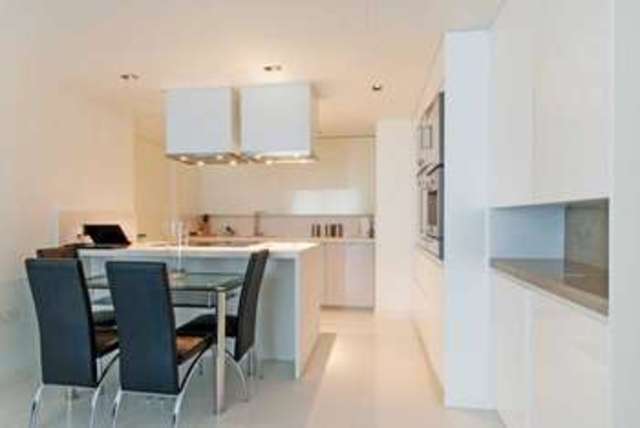  Image of 1 Bedroom Flat for sale at Canary Wharf, E14 9HL
