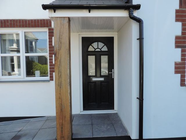  Image of 4 Bedroom Detached for sale at Pednandrea  Redruth, TR15 2HR