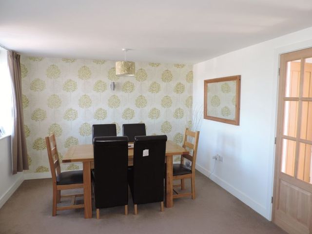  Image of 4 Bedroom Detached for sale at Pednandrea  Redruth, TR15 2HR