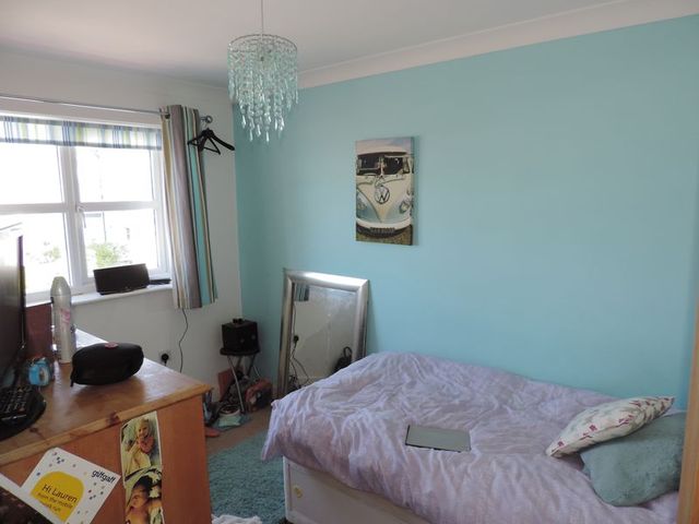  Image of 4 Bedroom Detached for sale at Pednandrea  Redruth, TR15 2HR