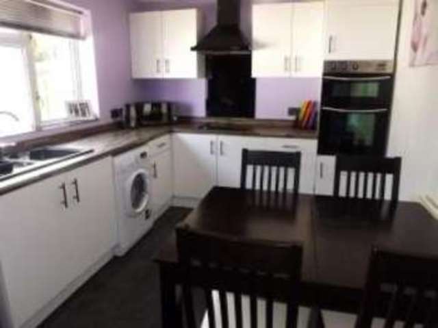  Image of 3 Bedroom Semi-Detached for sale at Peterborough Cambridgeshire Peterborough, PE1 3NA