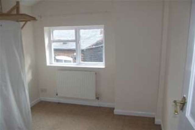  Image of 2 Bedroom Semi-Detached to rent at Birmingham, B17 9LJ