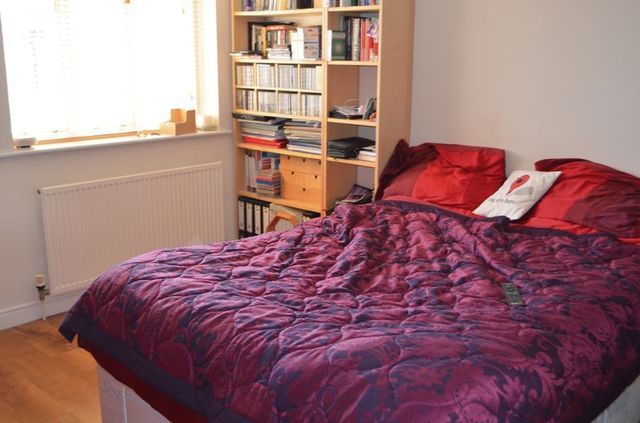  Image of 3 Bedroom Semi-Detached to rent at Rowan Close  Barrow-Upon-Humber, DN19 7SL
